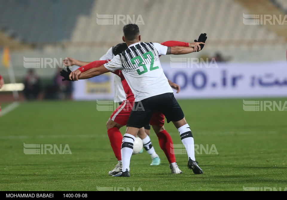 دیدار تیم فوتبال پرسپولیس و نفت مسجدسلیمان