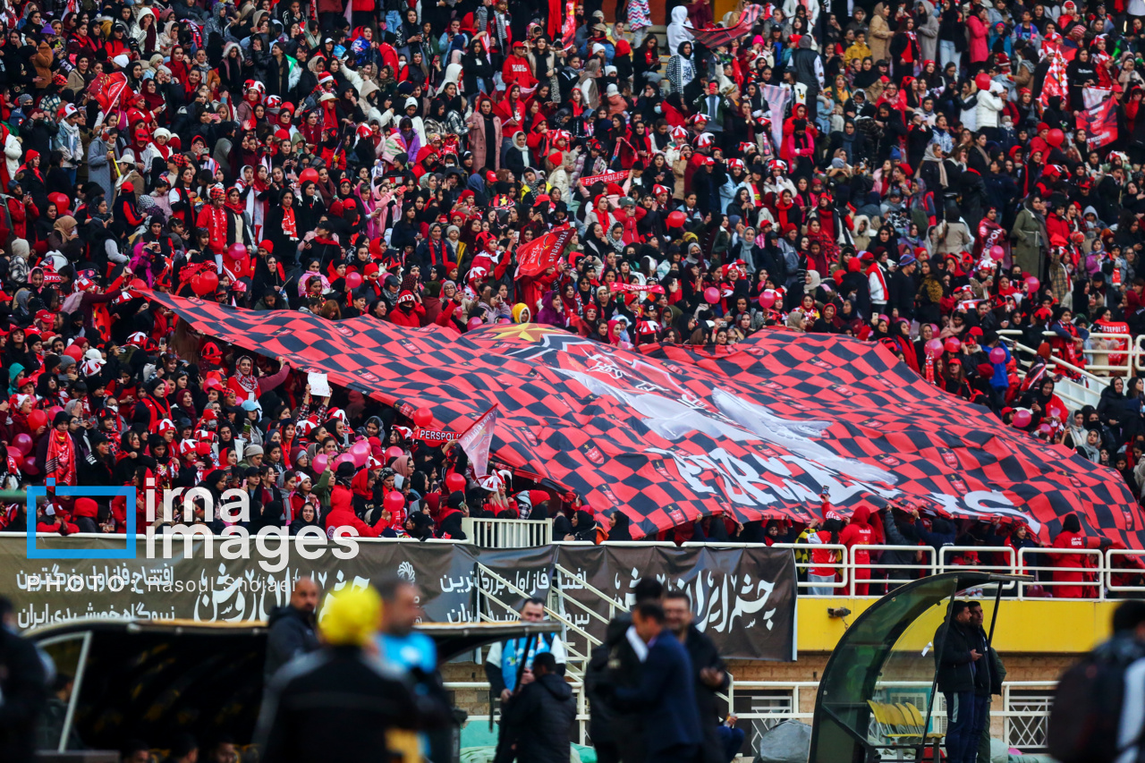 لیگ برتر فوتبال - سپاهان و پرسپولیس