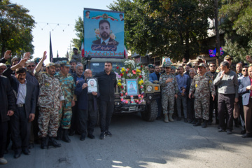 Funeral por el mártir Sayad Mansuri en Kermanshah