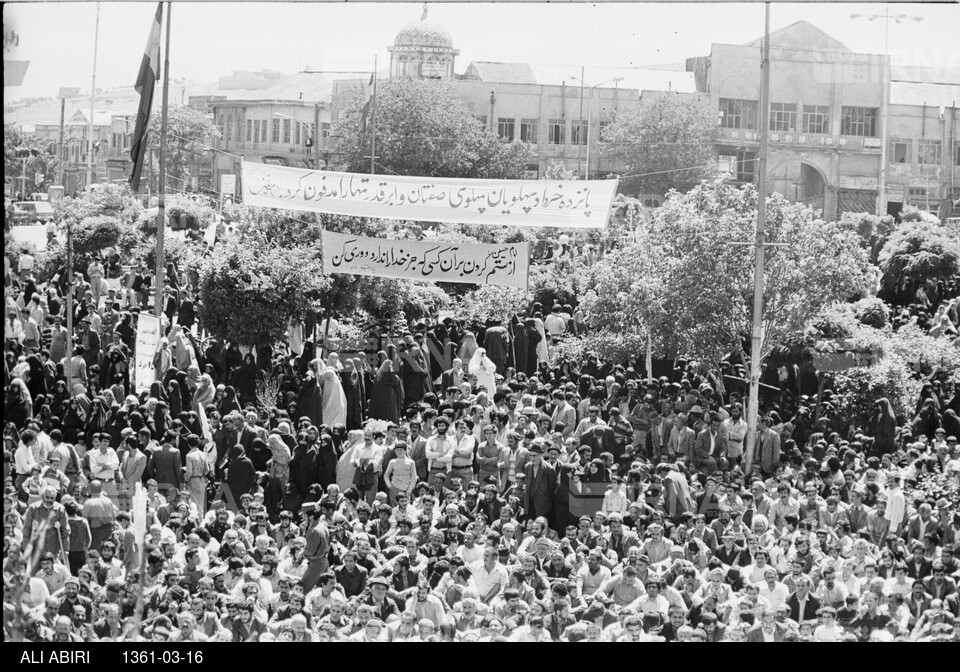 راهپیمایی به مناسبت سالگرد قیام ۱۵ خرداد ۴۲ در همدان