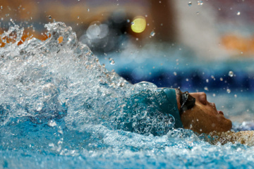 Des compétitions de natation à Téhéran 