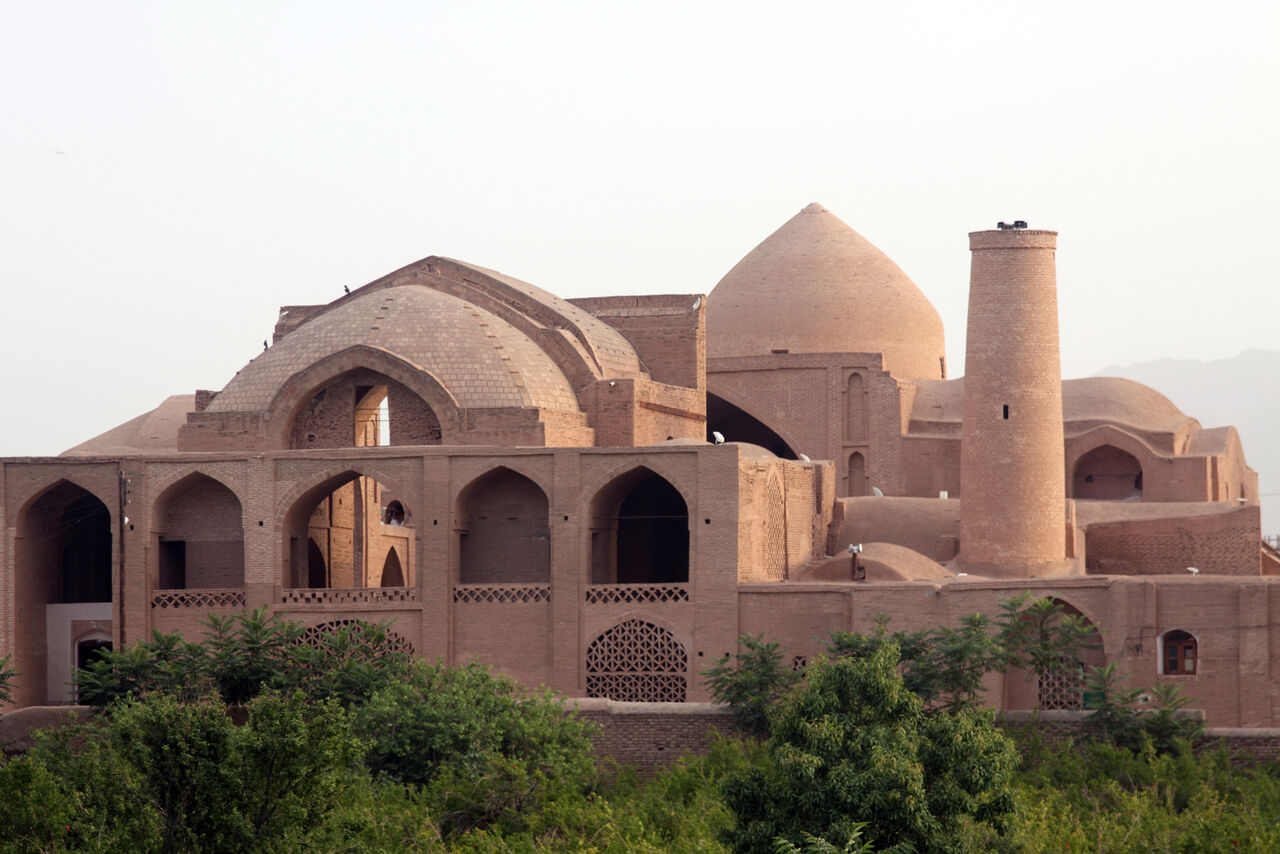  ۸۰ محوطه باستانی در اردستان نیازمند کاوش است