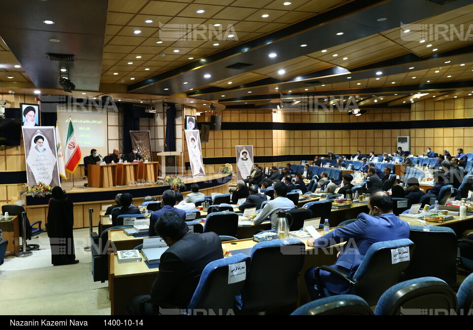 اولین اجلاس دوره ششم شورای عالی استانها