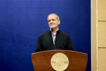 Pezeshkian, ofrece su primera conferencia de prensa oficial