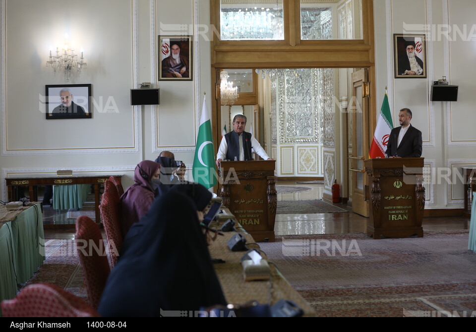 دیدار وزیر امور خارجه پاکستان با وزیر امور خارجه ایران
