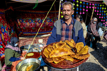 جشنواره غذاهای سنتی و محلی خراسان‌شمالی