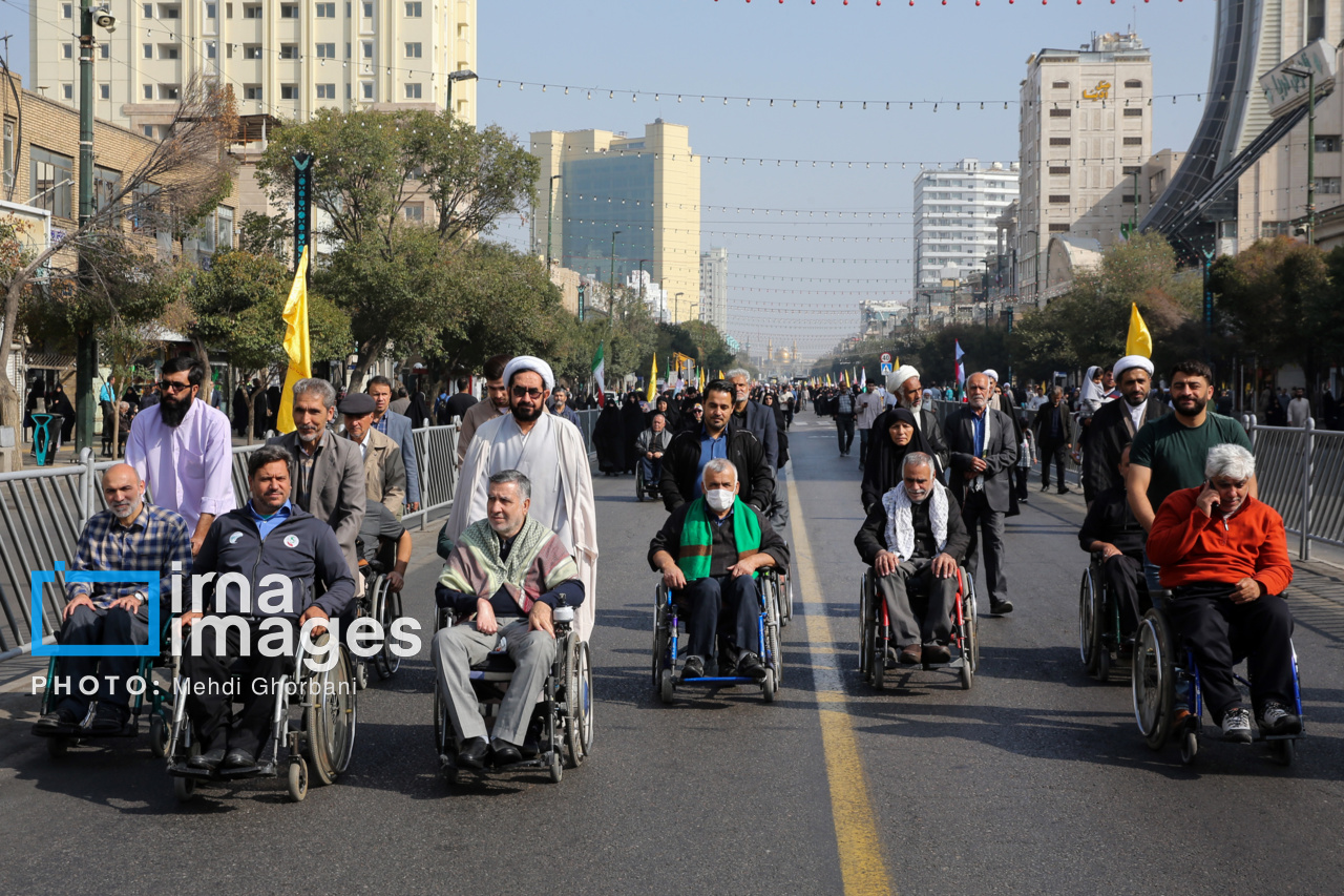 تشییع پیکر شهید «عباس نیلفروشان» - مشهد