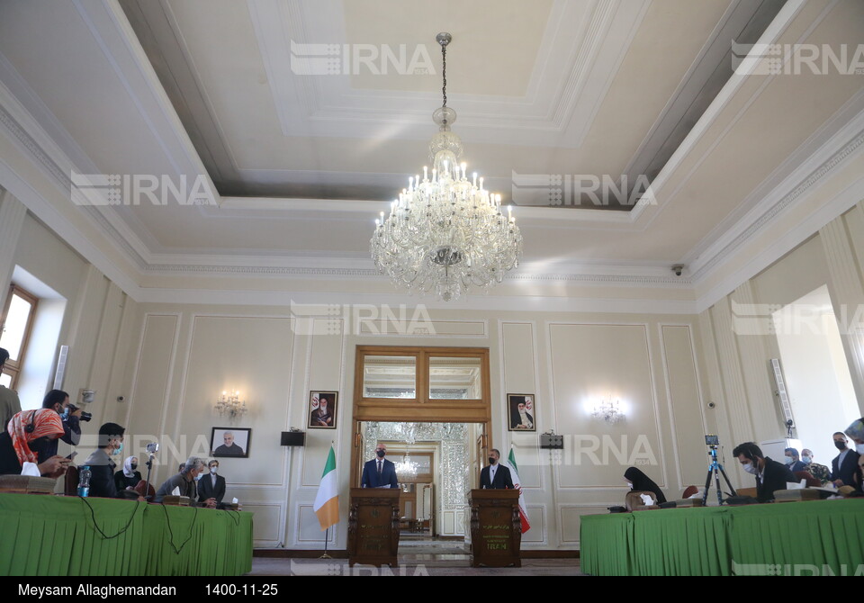 دیدار و کنفرانس مشترک مطبوعاتی وزیران امور خارجه ایرلند و ایران