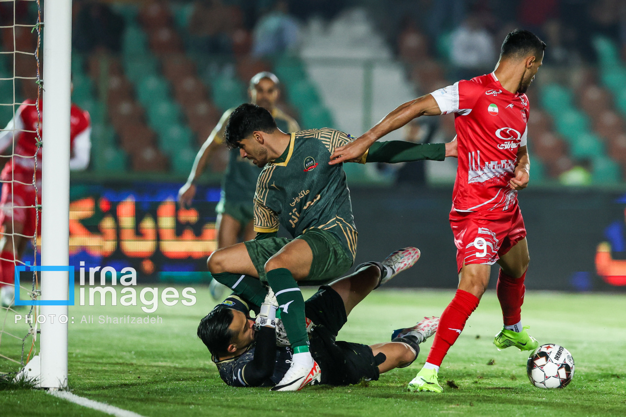 لیگ برتر فوتبال - پرسپولیس و شمس آذر