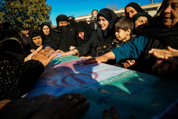 تشییع پیکر شهدای گمنام - روستای ملکشیر