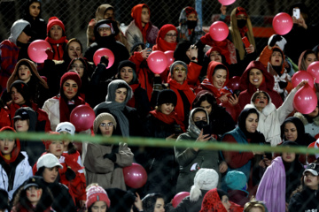 لیگ برتر فوتبال - پرسپولیس و هوادار