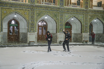 بارش پائیزی برف در مشهد