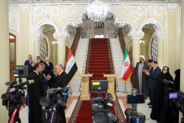 Entretien du président du Parlement iranien avec son homologue irakien à Téhéran 