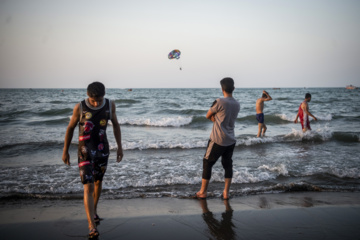 Vacances & loisirs en bord de mer Caspienne 