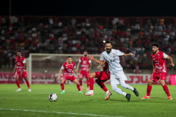 لیگ برتر فوتبال- پرسپولیس و فولاد خوزستان