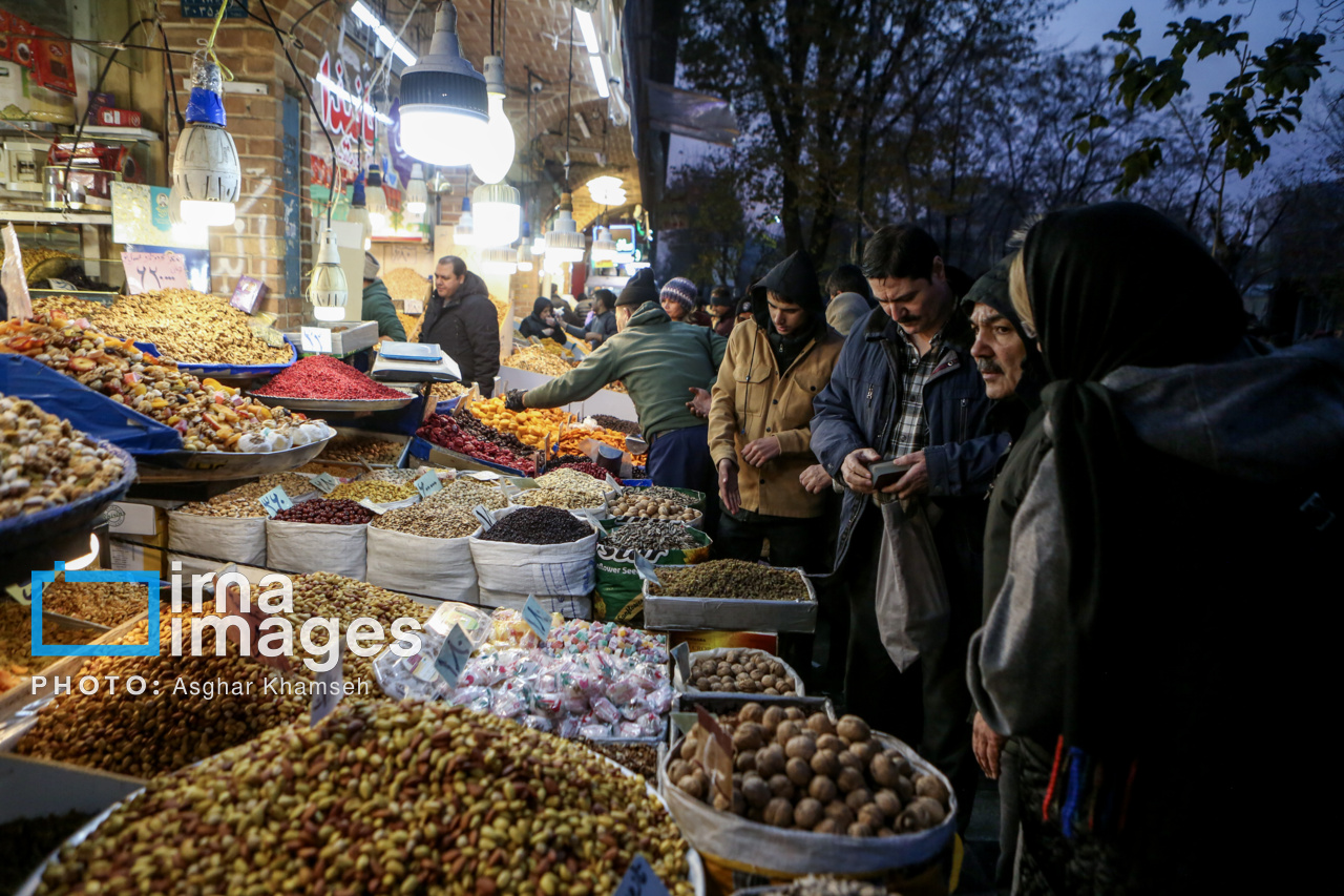 خرید شب چله در تهران