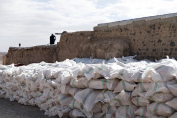 تولید سنگ پا در روستای «قزلجه‌کند»