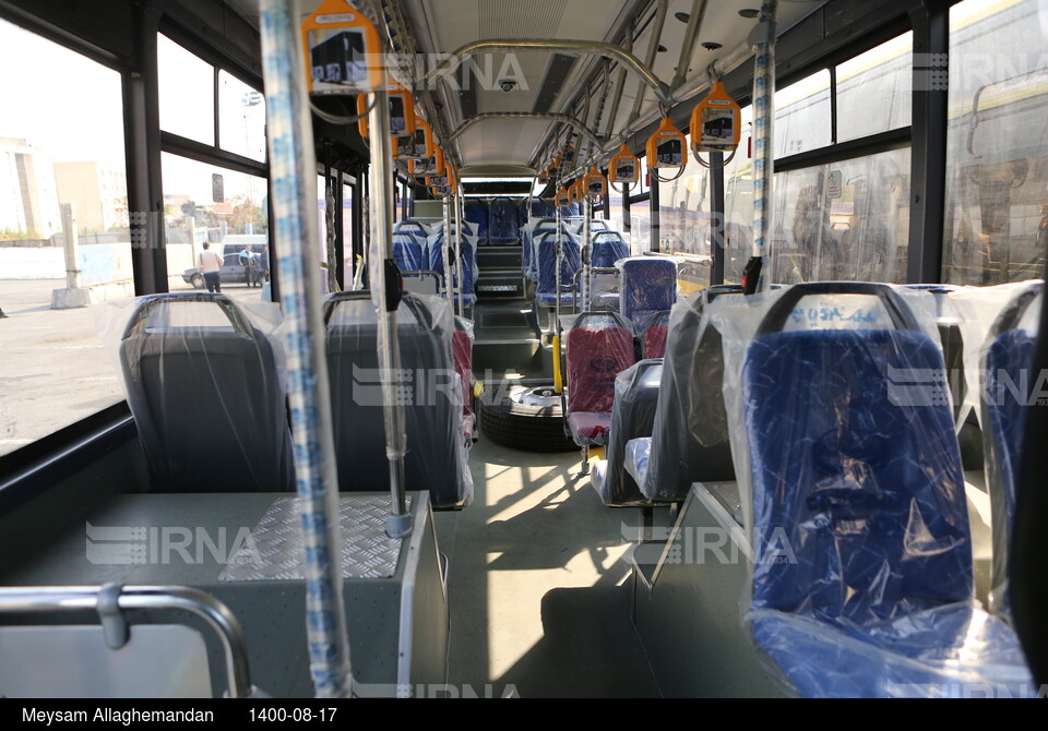 بهره برداری از ۱۱۰ دستگاه اتوبوس جدید با حضور شهردار