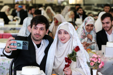 Cérémonie de mariage étudiant à l’Université militaire Imam Hossein (béni soit-il)