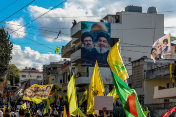 Funérailles solennelles du martyr Sayyed Hashim Safieddine dans le sud du Liban