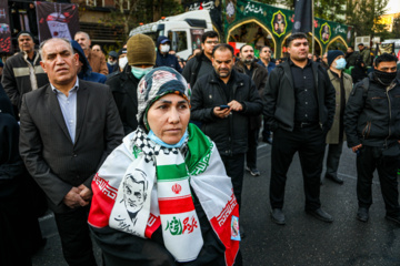 Funeral por mártires desconocidos en Teherán