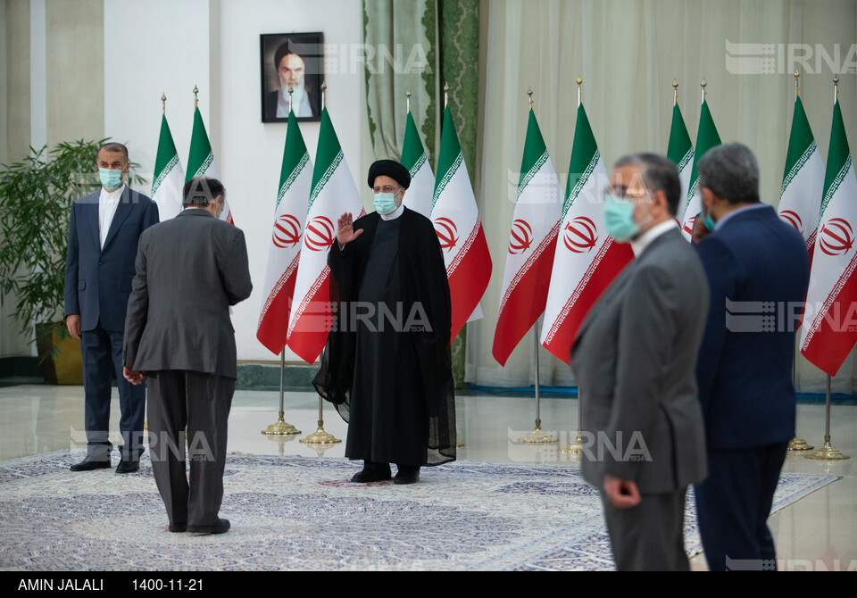 تبریک سالروز پیروزی انقلاب اسلامی از سوی سفرا و رؤسای سازمان‌های خارجی مقیم تهران به رییس جمهور