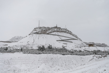 Iran : chutes de neige à Qom, située au sud-ouest de Téhéran