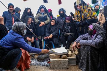 Festival local de jeux dans Khorāsān du Nord