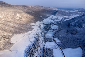 Hiver 2025: nature enneigée des hauteurs de la province de Golestan au nord de l'Iran