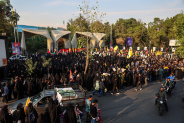 Martyre de Nasrallah : Cérémonie de deuil des délégations estudiantines et publiques à Téhéran

