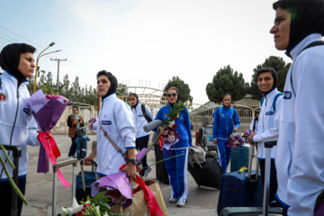 استقبال از تیم فوتبال بانوان خاتون بم - کرمان