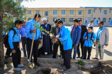 مراسم آغاز سال تحصیلی ۱۴۰۴ - ۱۴۰۳ - کرمان