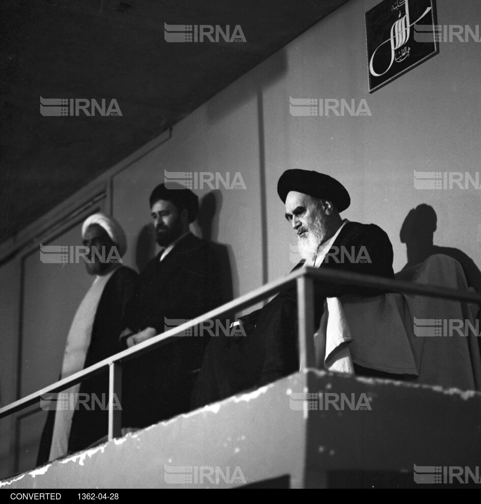 دیدار اعضای مجلس خبرگان با امام خمینی