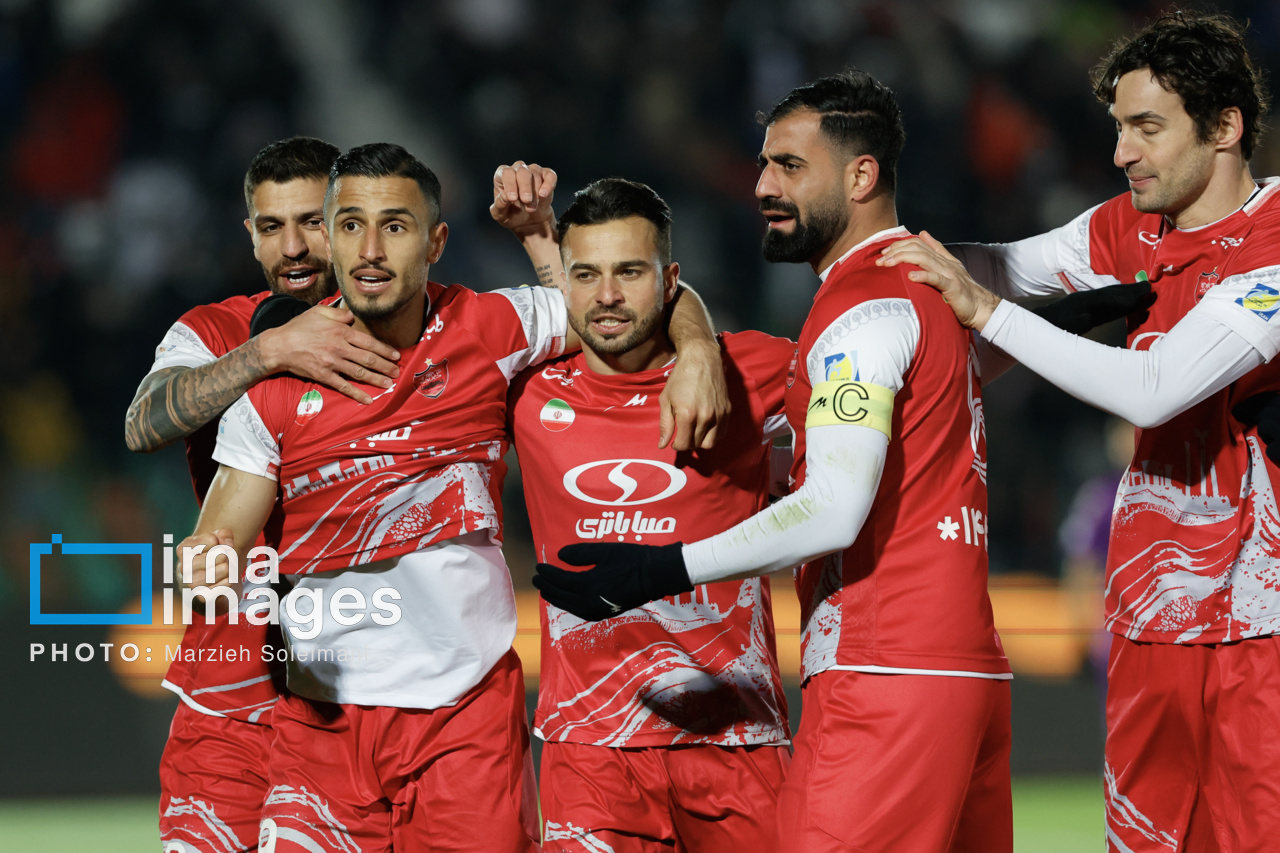 لیگ برتر فوتبال - پرسپولیس و هوادار