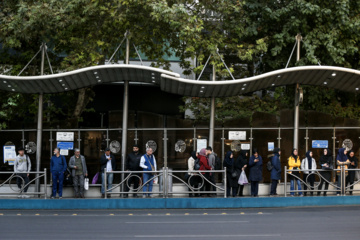 La vida cotidiana en Teherán tras ataque repelido del régimen sionista