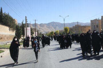 راه پیمایی جا ماندگان اربعین در ایلام