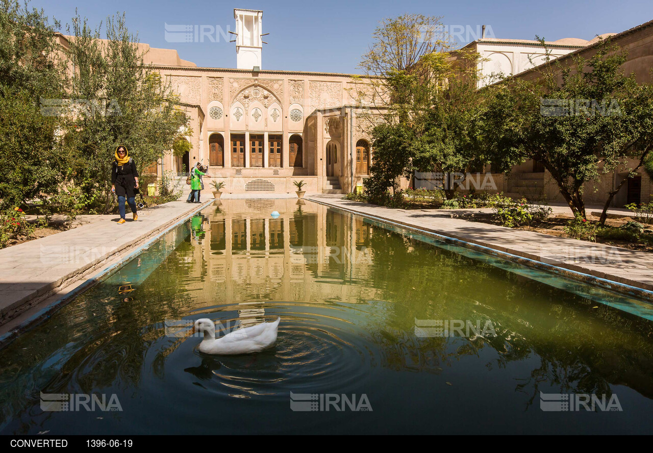 دیدنیهای ایران - خانه تاریخی بروجردی ها در کاشان