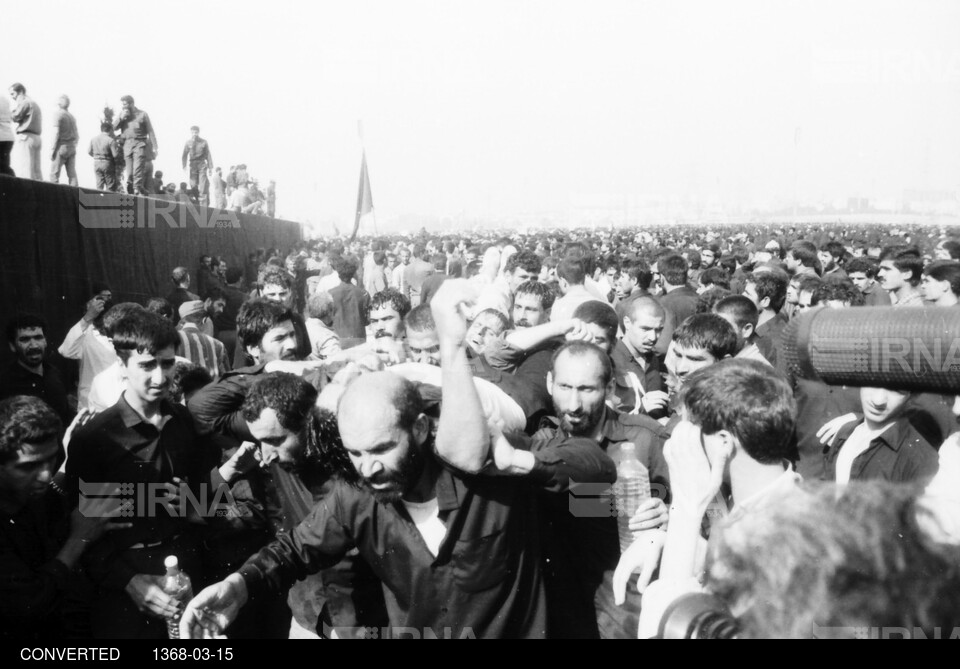 وداع مردم با بنیانگذار انقلاب حضرت امام خمینی(ره) در مصلای بزرگ تهران