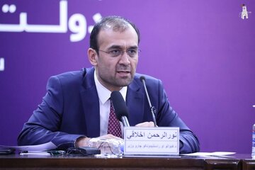 وزیر افغان:۲.۵ میلیون افغان با مدرک و بدون مدرک در ایران زندگی می‌کنند