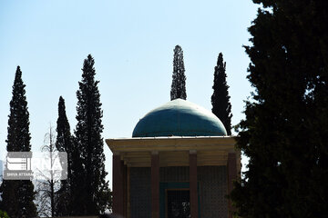 Tajikistan interior minster visits Tomb of Saadi