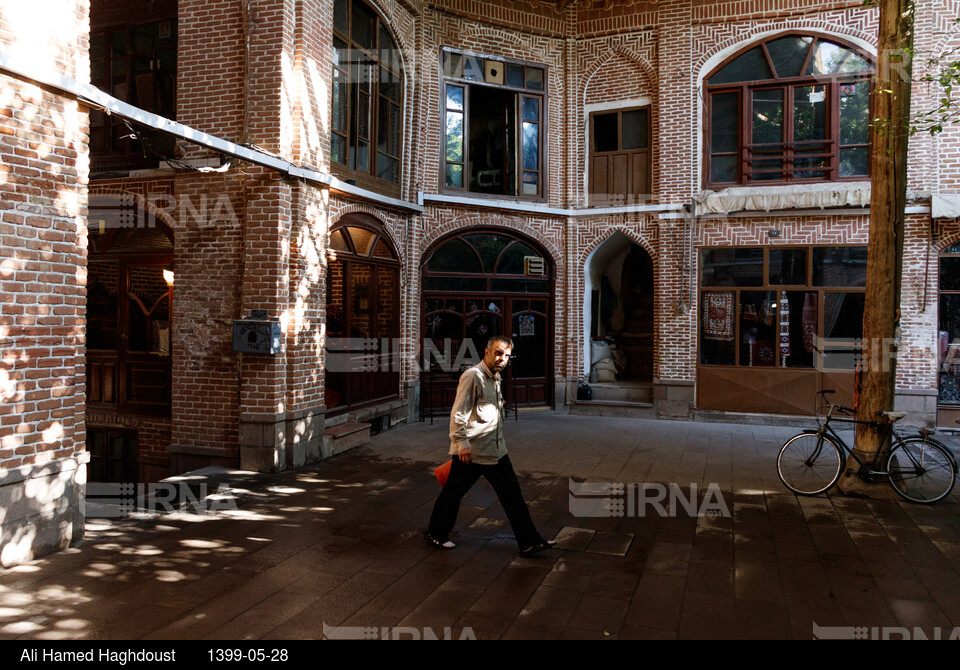 دیدنیهای ایران - بازار تبریز به وقت صبح