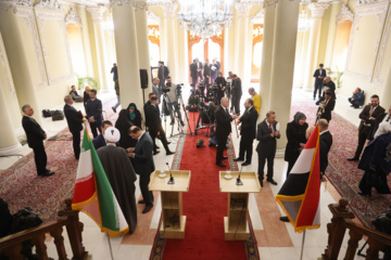 Entretien du président du Parlement iranien avec son homologue irakien à Téhéran 