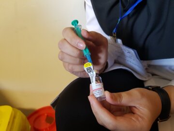 ثبت نام واکسیناسیون کرونا برای دانش آموزان همدانی آغاز شد