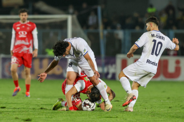 لیگ برتر فوتبال - ملوان و پرسپولیس