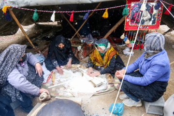 Festival local de jeux dans Khorāsān du Nord