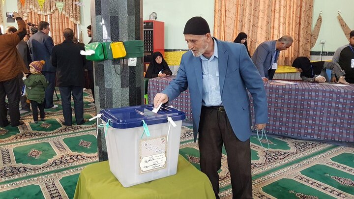 فرماندار شاهرود : شرکت در انتخابات را به آخر وقت موکول نکنید