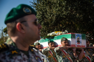 تشییع پیکر شهید «سجاد منصوری» در کرمانشاه