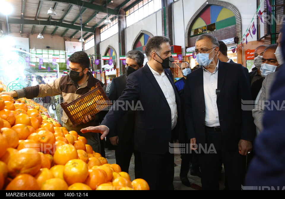 بازدید شهردار تهران از بازار میوه تره بار جلال آل احمد