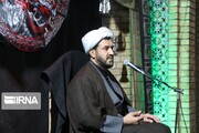 امام جمعه ملایر: همسران و مادران شهدا برای کشور عزت و افتخار آفریدند