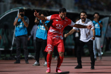 لیگ برتر فوتبال- استقلال و پرسپولیس